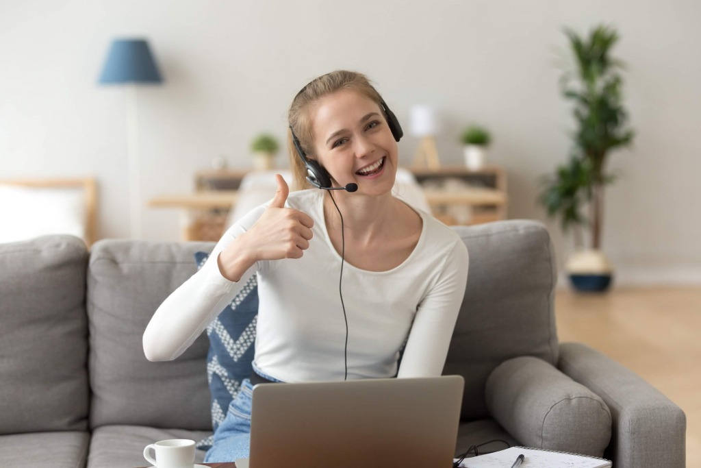 Live and interactive English practice with expert teachers