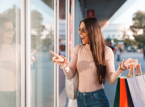 Window shopping - Black Friday English vocabulary